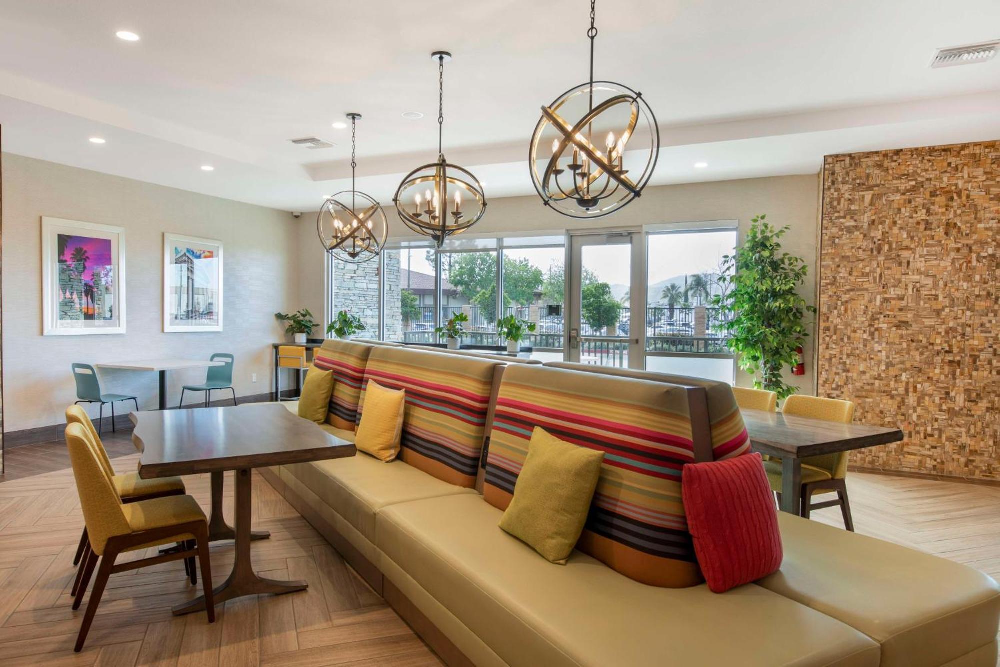 Home2 Suites By Hilton Redlands Zewnętrze zdjęcie